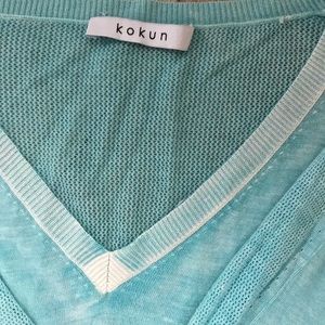 KOKUN Cashmere/Bamboo V neck sweater